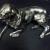 “Реставратор” восстановил бронзовую скульптуру собаки